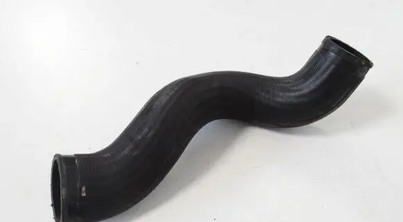 Volvo XC90 Intercooler hose/pipe 30766440