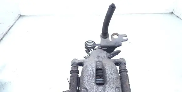 Volkswagen Caddy Rear brake caliper