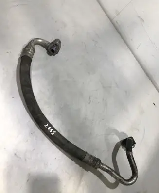 Volkswagen PASSAT B5.5 Air conditioning (A/C) pipe/hose 3B0260704N