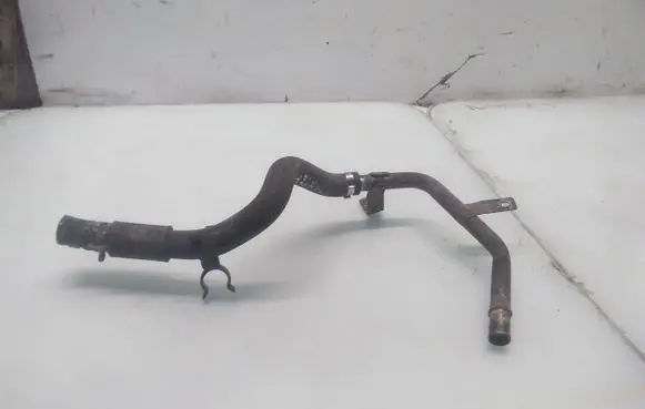 Opel Frontera B Engine coolant pipe/hose