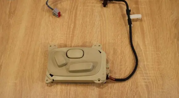 Jaguar XF X250 Tailgate/trunk/boot open switch 