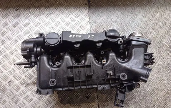 Peugeot 407 Engine head 