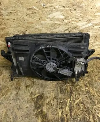 Volvo C70 Coolant radiator