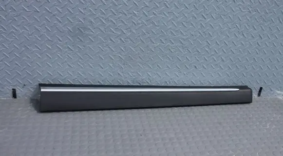 Mazda CX-3 Front door trim (molding) D10E-51RA1 LISTWA-DRZWI-PRAWA