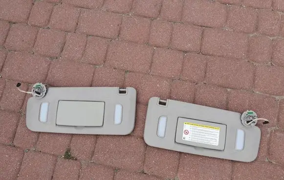 Opel Zafira C Sun visor clip/hook/bracket 17TYS