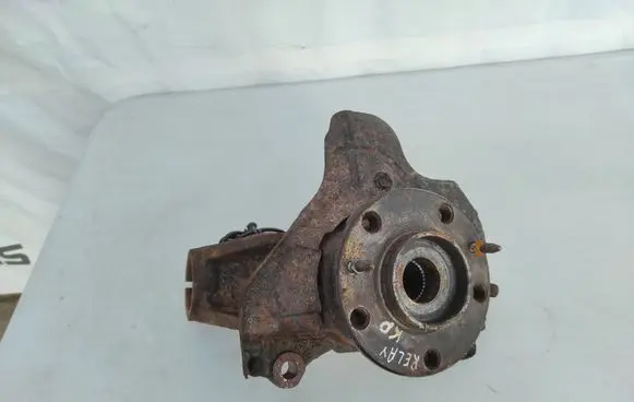Citroen Jumper Front wheel hub