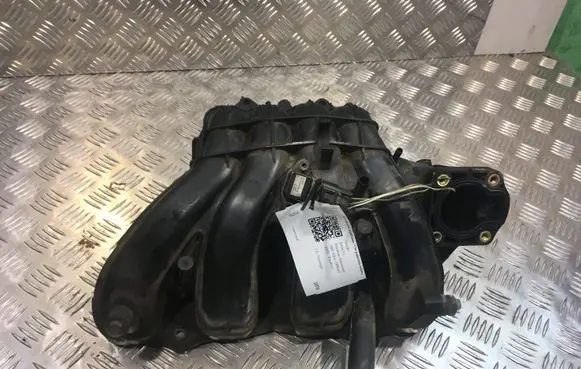 Suzuki Jimny Intake manifold E1T26571A