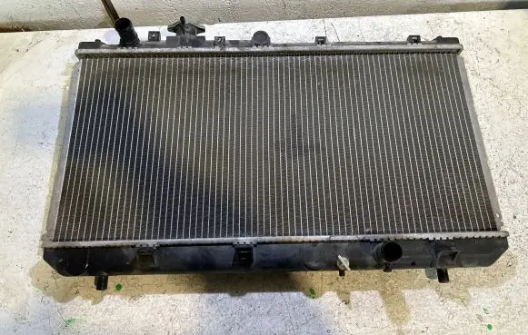 Mazda 323 Coolant radiator 4221325201 ZM39