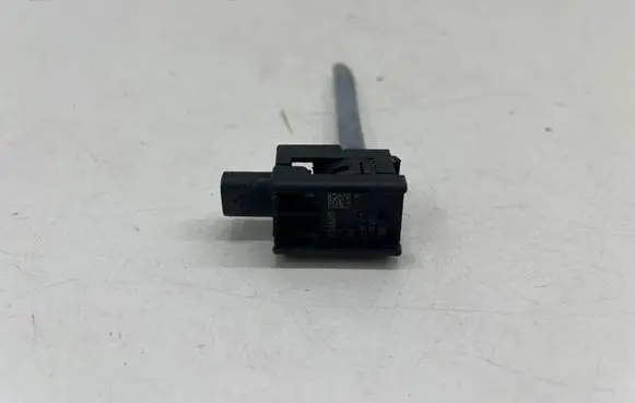 Mercedes-Benz GLA H247 Airbag deployment crash/impact sensor A2479051305