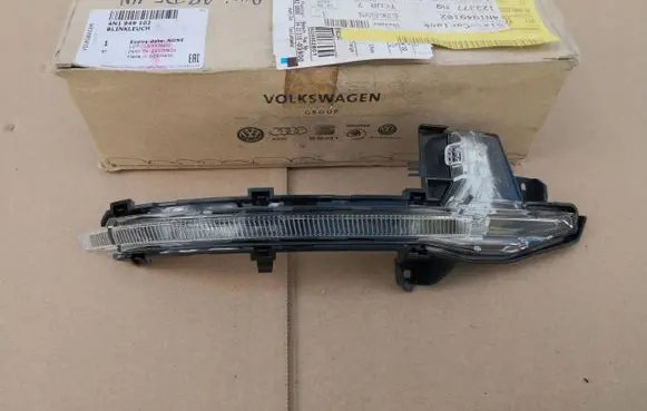 Audi A8 S8 D5 Mirror indicator light 4N1949102AUDIA8