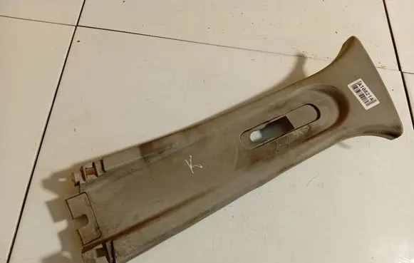 (B) pillar trim (top)