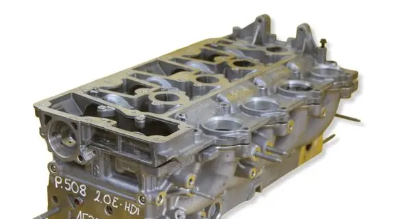 Peugeot 508 Engine head 9688418110 9862446510
