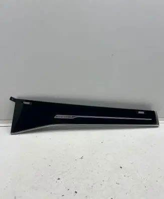 Audi Q7 4M Panel trim 4M8857720F AU536BP 072456