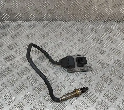 Mercedes-Benz E W213 Lambda probe sensor A0009057108