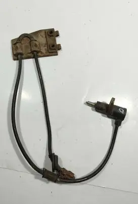Mitsubishi L200 ABS brake wheel speed sensor 27540AC020