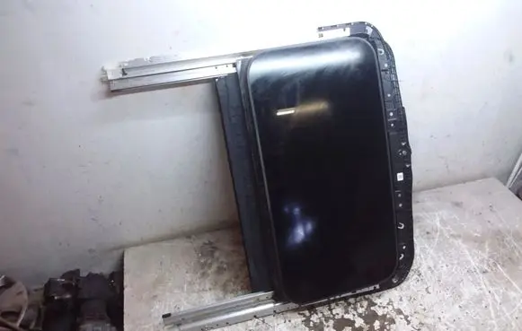 Nissan Navara D23 Sunroof set JA006V1 7709406