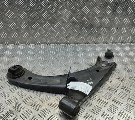 Volvo XC40 Front lower control arm/wishbone 32400870