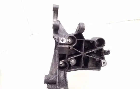 Audi A6 S6 C6 4F A/C compressor mount bracket 059145169AA
