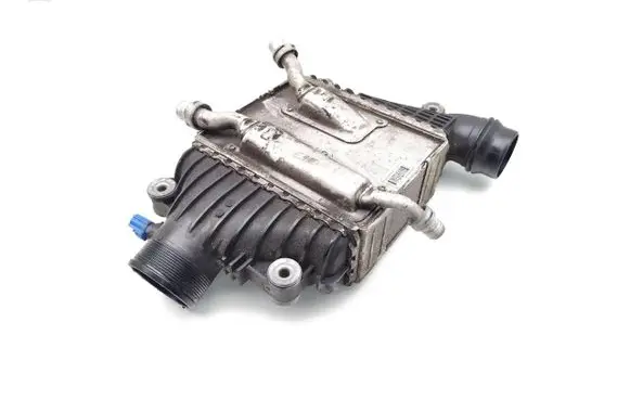 Jaguar XE Intercooler radiator GX736K775AD