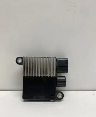 Lexus RX 450H Fan control module 8925726020 4993003280