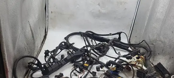 BMW 3 E90 E91 Engine installation wiring loom 53781210 7556146