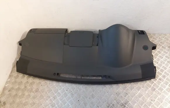 Toyota Corolla Verso AR10 Dashboard 553020F011B0 553020F010