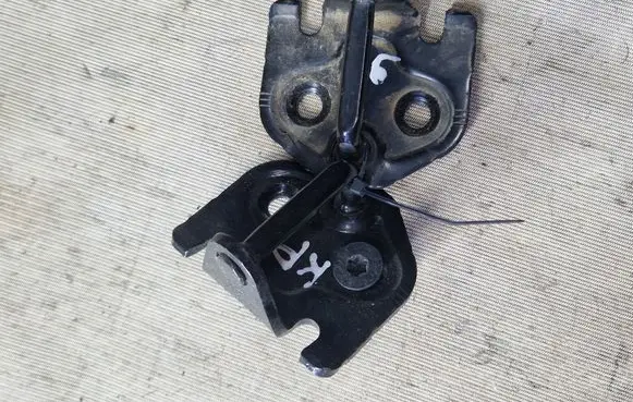 Ford Galaxy Rear door lock loop/hook striker 6G91R21982