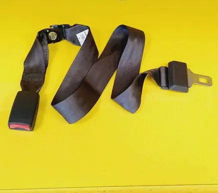 Rear seatbelt buckle