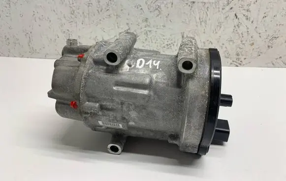 Toyota RAV 4 (XA50) Air conditioning (A/C) compressor (pump) 0424003350 42080 01H42795