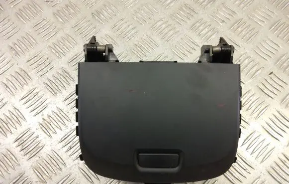 Chevrolet Captiva Glove box AMF16345 TB1151