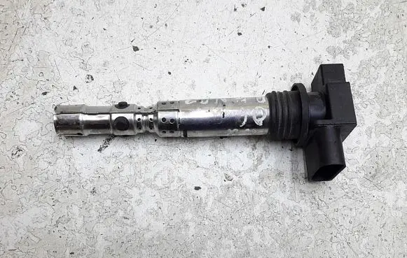 Volkswagen Fox High voltage ignition coil 03d905715a
