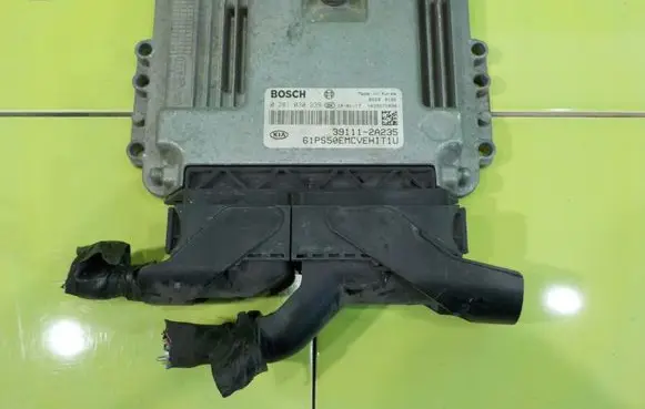 KIA Soul Engine control unit/module 391112A235