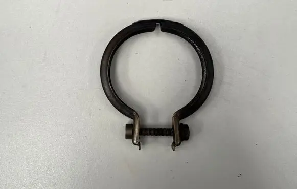 BMW 3 E90 E91 Muffler pipe connector clamp 7804161