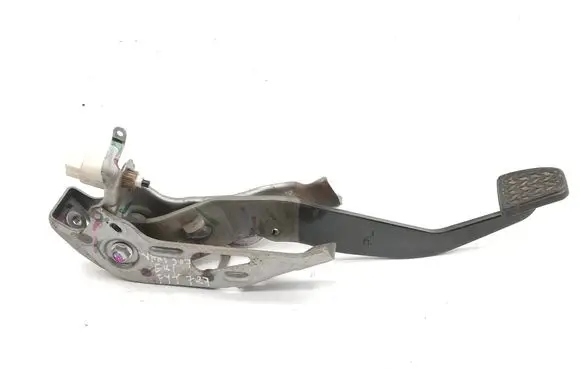 Clutch pedal