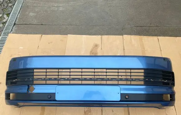 Volkswagen Multivan T6 Front bumper 7E5807221D-LR5T 7E5807221D LR5T