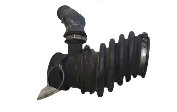 Volvo V40 Intercooler hose/pipe AV616C784AE
