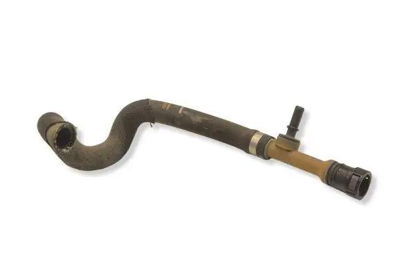 Volvo S60 Engine coolant pipe/hose 8641078