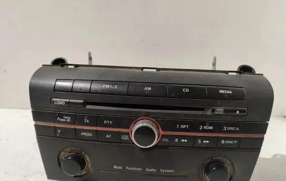 Mazda 3 I Radio/CD/DVD/GPS head unit 14798118 BS3R66AR0 07F1B1766706
