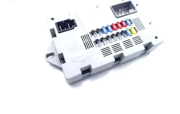 Land Rover Range Rover Evoque L538 Fuse module CPLA-14Q073-AA 1305140001 7173-9084
