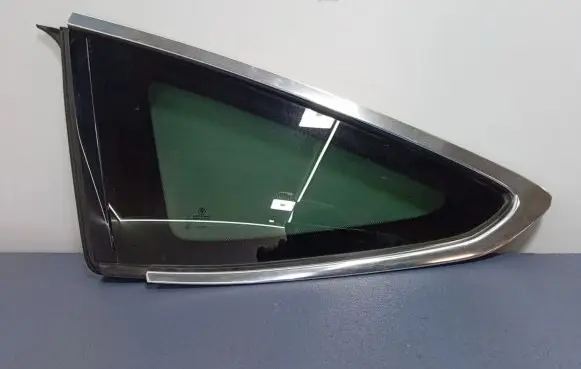 BMW 3 F30 F35 F31 Rear side window