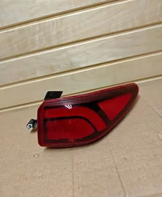 Hyundai Kona I Rear/tail lights 92402J95 92402J96 R1YS1Y02