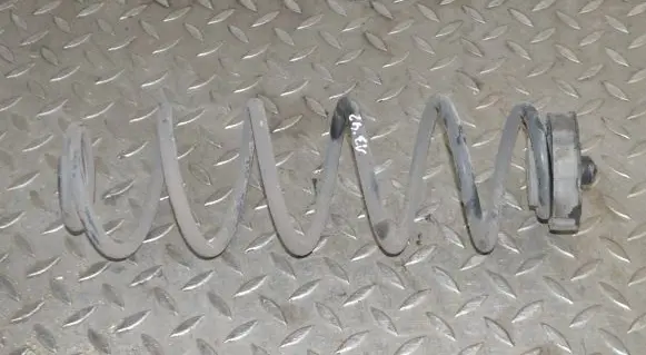 Audi A4 S4 B8 8K Rear coil spring