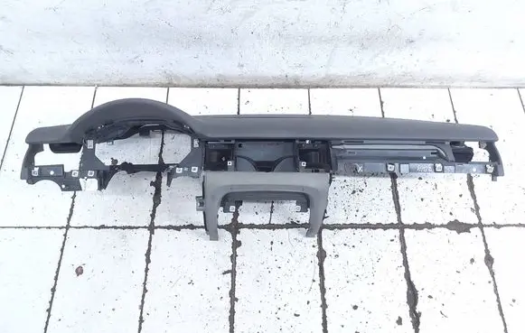 Audi A8 S8 D3 4E Dashboard 4E1857001H
