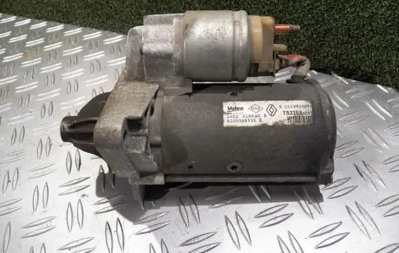 Opel Movano B Starter motor 8200568535 8200568535E