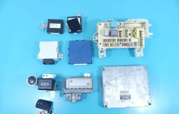 Toyota Corolla Verso E121 Engine control unit/module ECU 89661-0F010 IMPRK1175505