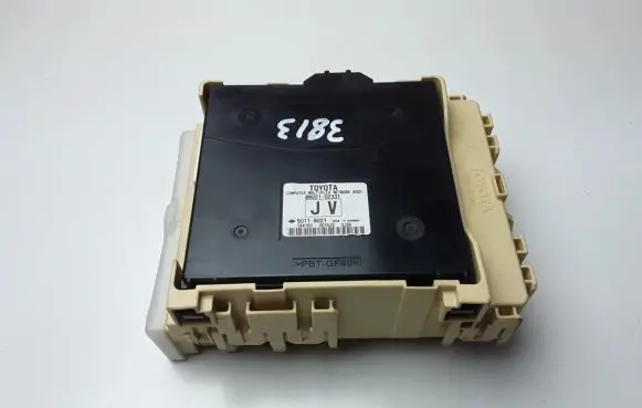 Toyota Auris E180 Other control units/modules 8922102331
