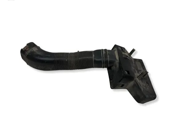 Volkswagen Fox Air intake hose/pipe 6Q0129618G VCD446085