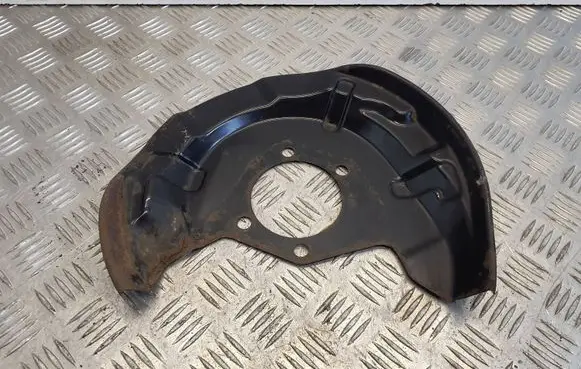 Nissan Qashqai Rear brake disc plate dust cover 