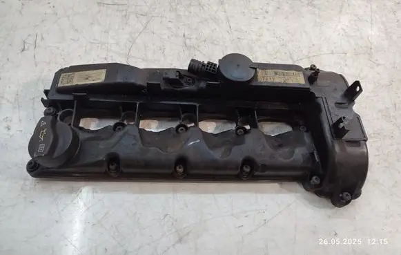 Mercedes-Benz C W205 Rocker cam cover A6510107217