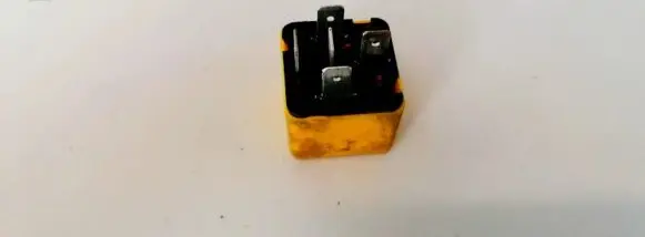 Alfa Romeo 156 Other relay A727 82461739